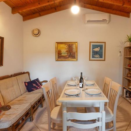Alesia'S House Villa Kassiopi Bagian luar foto
